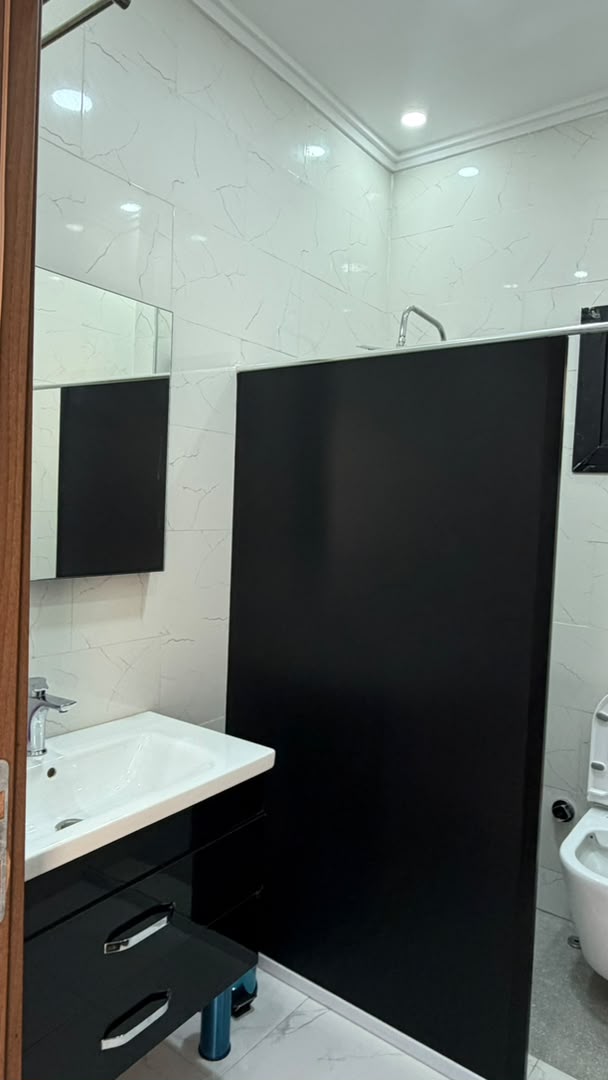 Appartement moyen — salle de bain